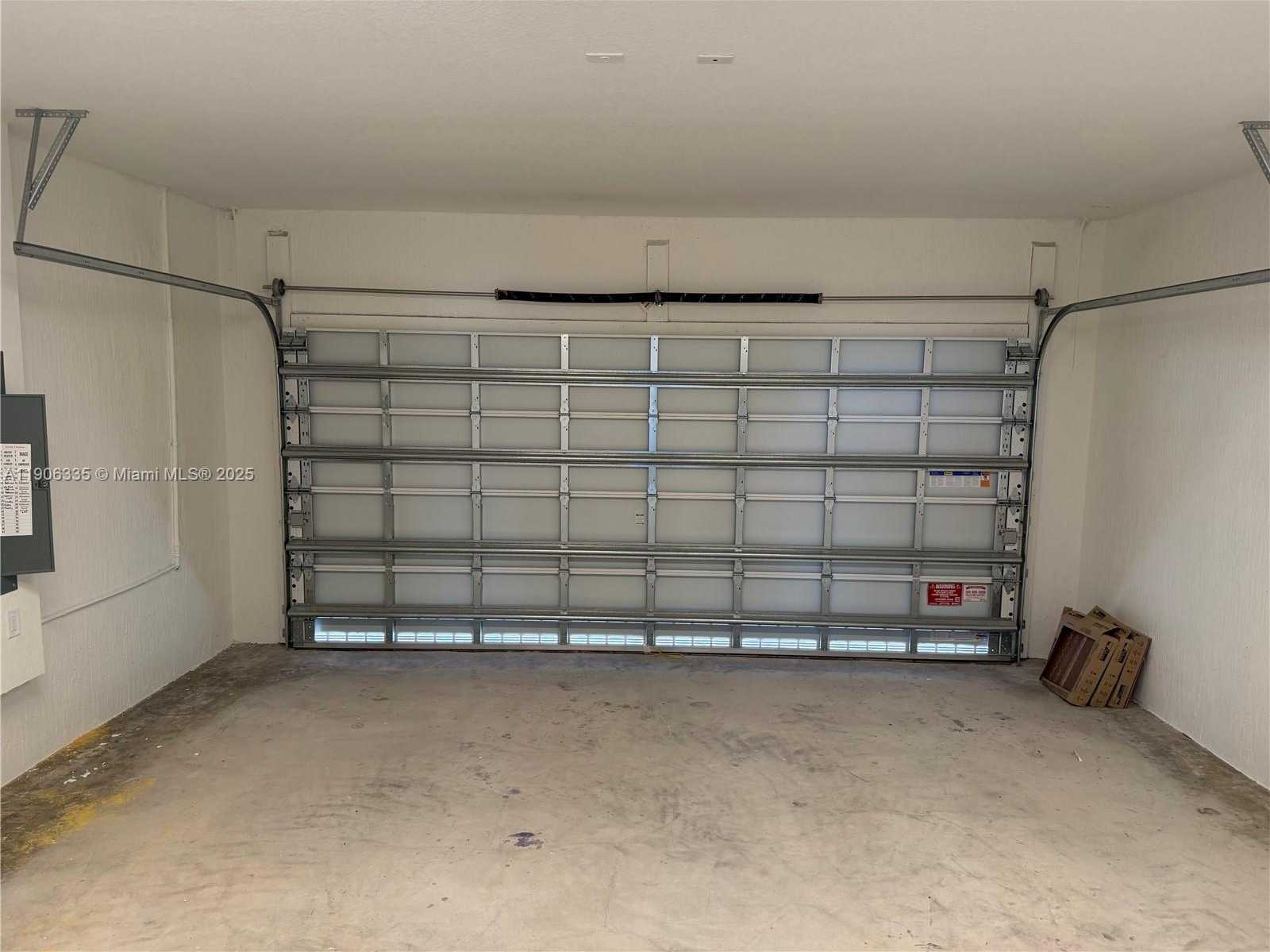 Small Image of 2426 SOUTH EAST 26 LN #2426, Homestead Number 7