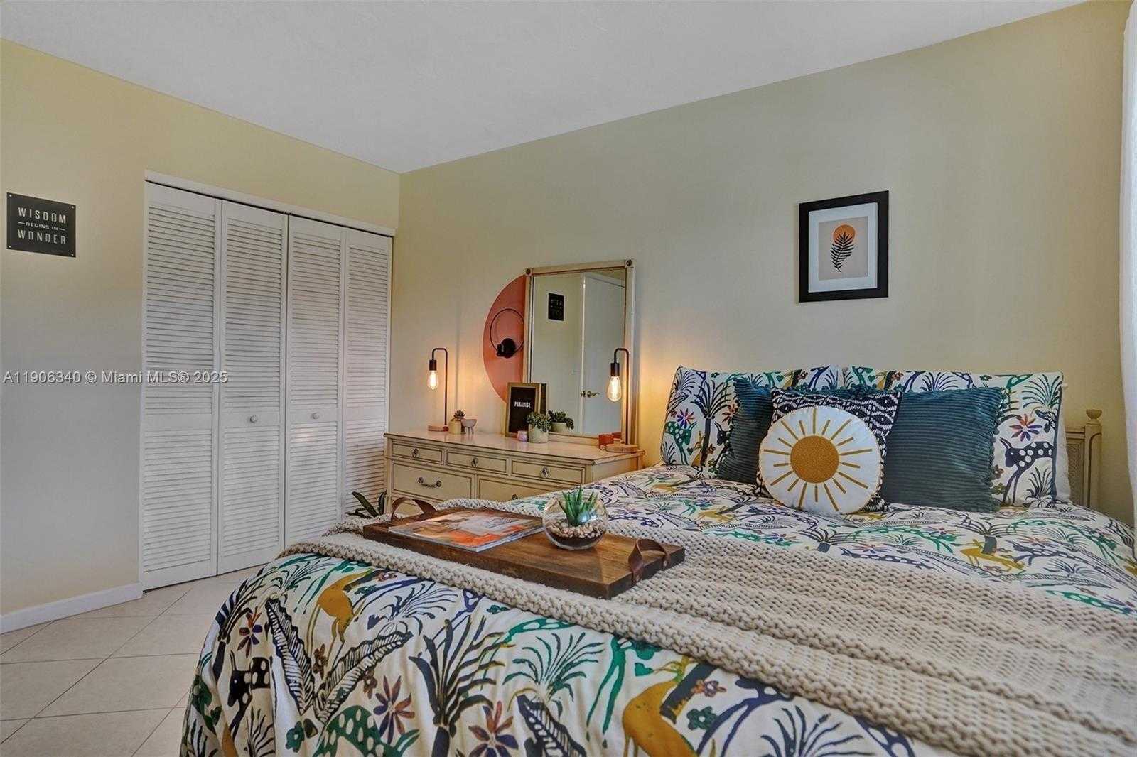 Small Image of 300 LAYNE BLVD #206, Hallandale Beach Number 10