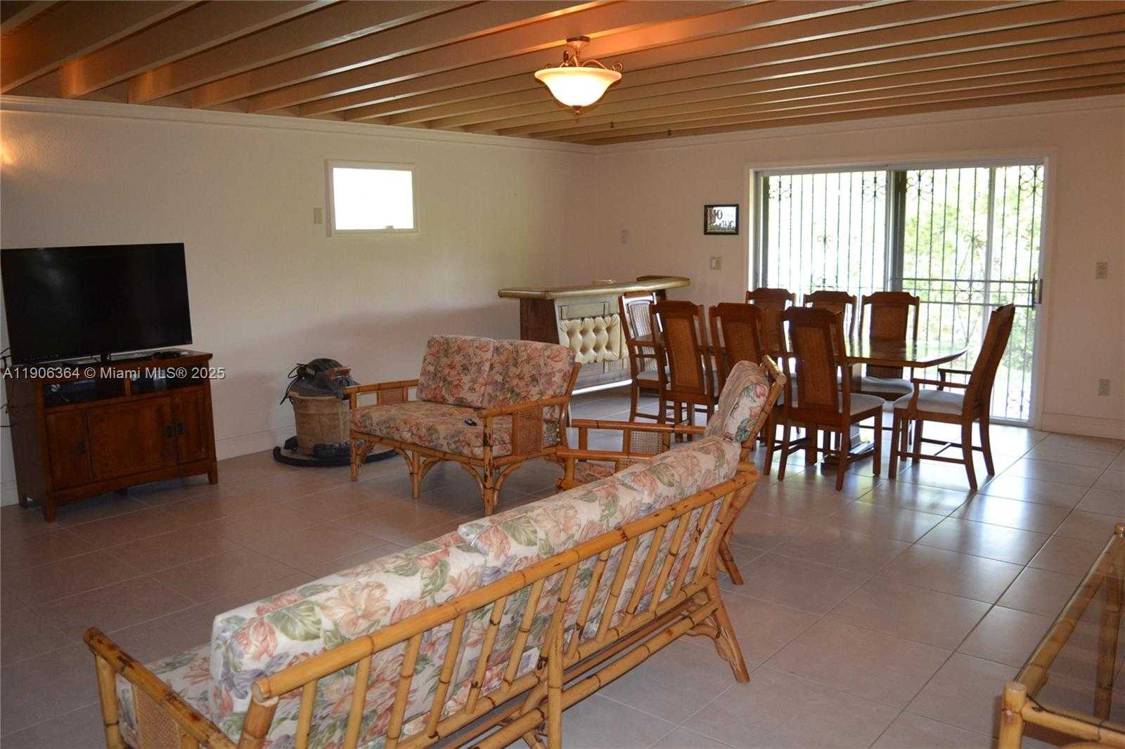 Small Image of 7855 SOUTH WEST 17TH TER, Miami Number 16