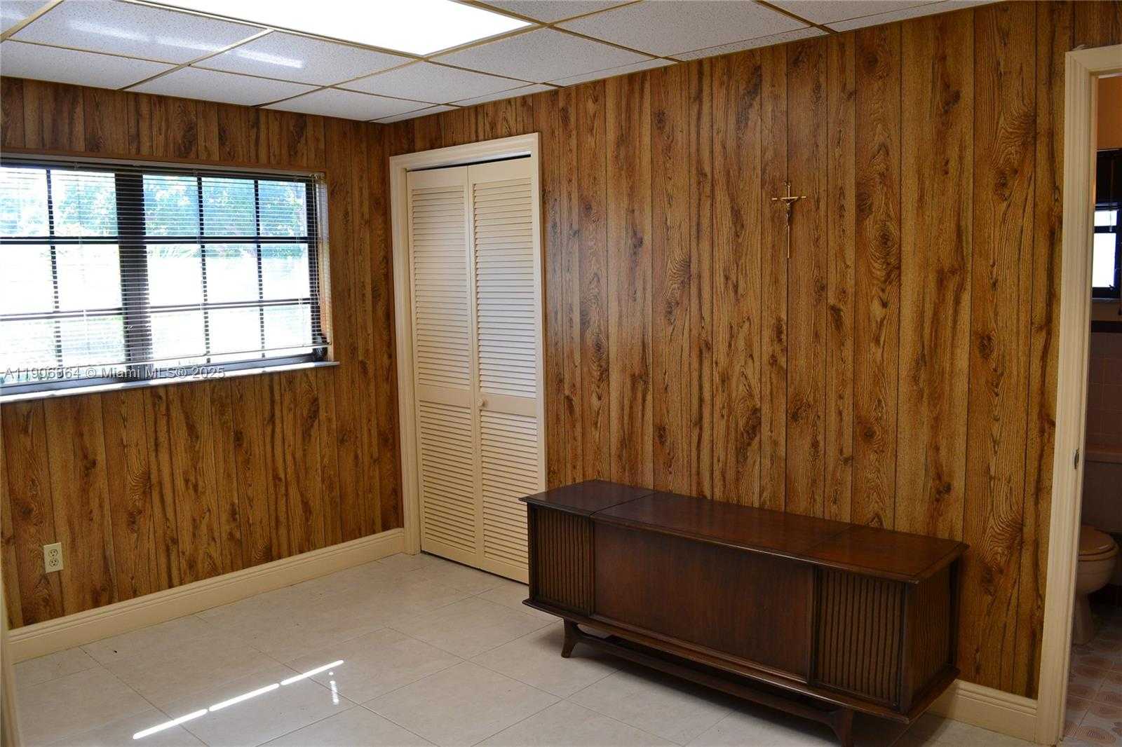 Small Image of 7855 SOUTH WEST 17TH TER, Miami Number 22