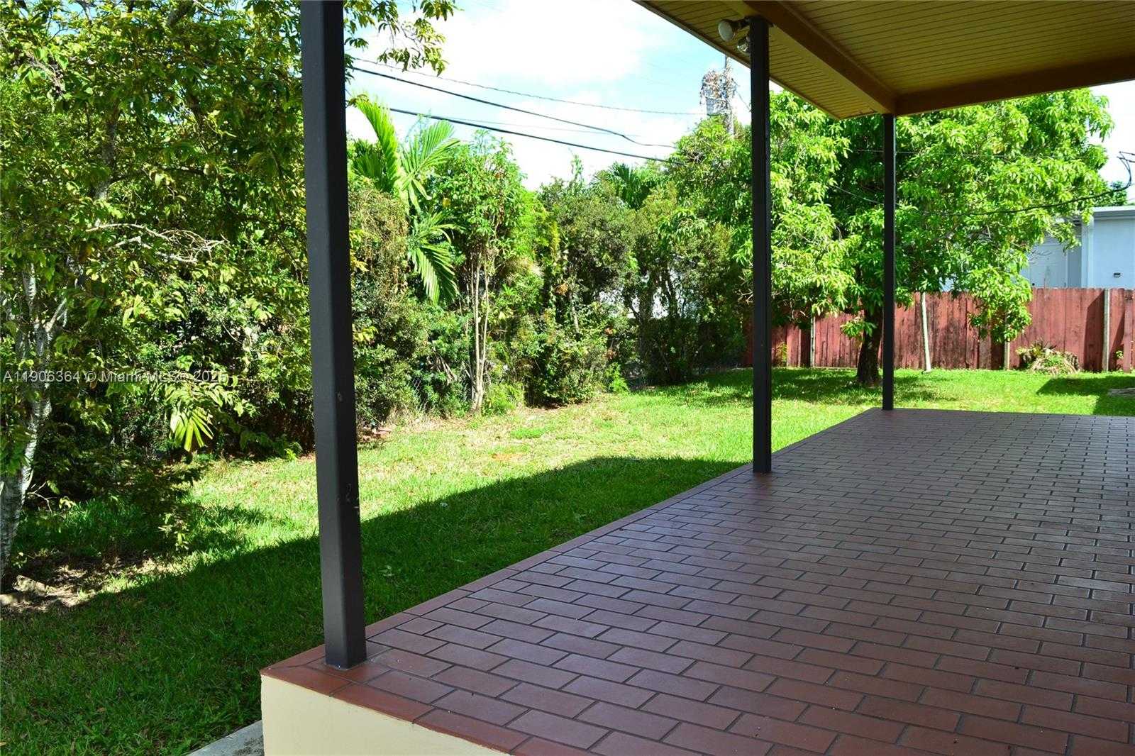 Small Image of 7855 SOUTH WEST 17TH TER, Miami Number 38