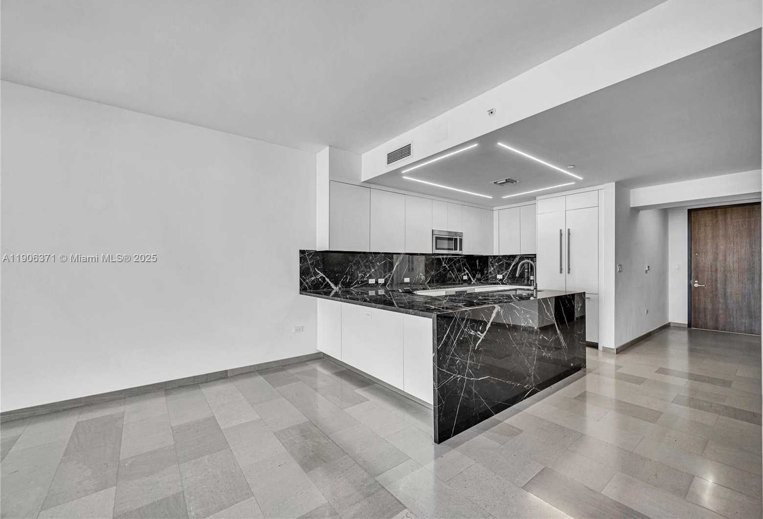 Small Image of 88 SOUTH WEST 7TH ST #806, Miami Number 18