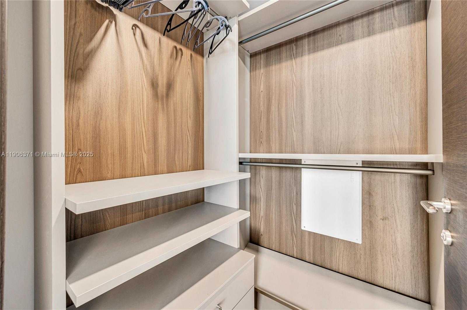 Small Image of 88 SOUTH WEST 7TH ST #806, Miami Number 25