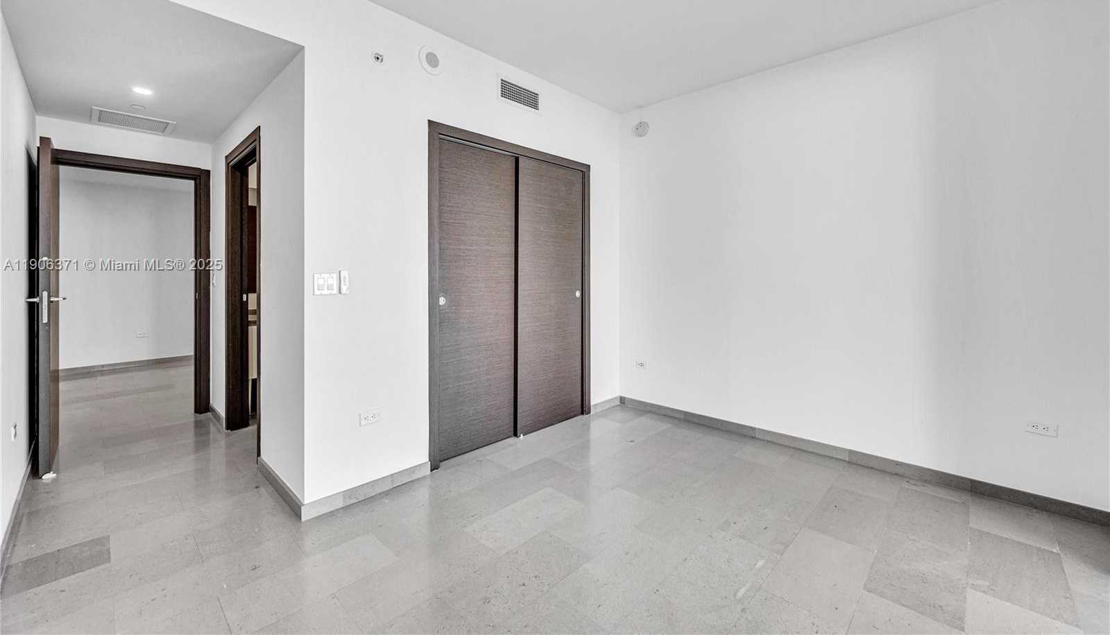 Small Image of 88 SOUTH WEST 7TH ST #806, Miami Number 43