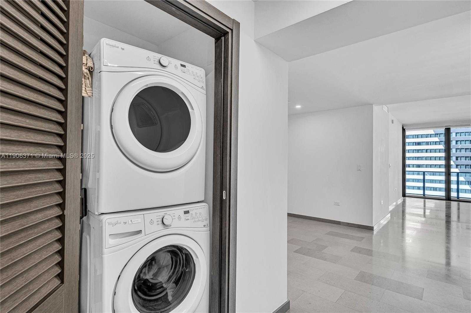 Small Image of 88 SOUTH WEST 7TH ST #806, Miami Number 49