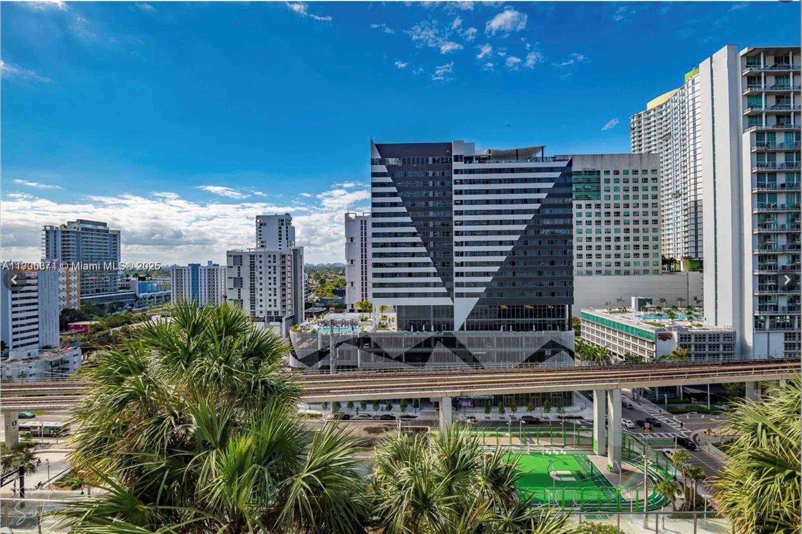 Small Image of 88 SOUTH WEST 7TH ST #806, Miami Number 5