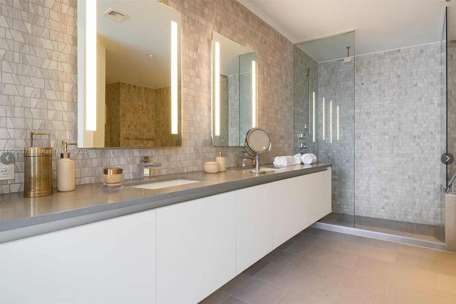 Small Image of 88 SOUTH WEST 7TH ST #806, Miami Number 8