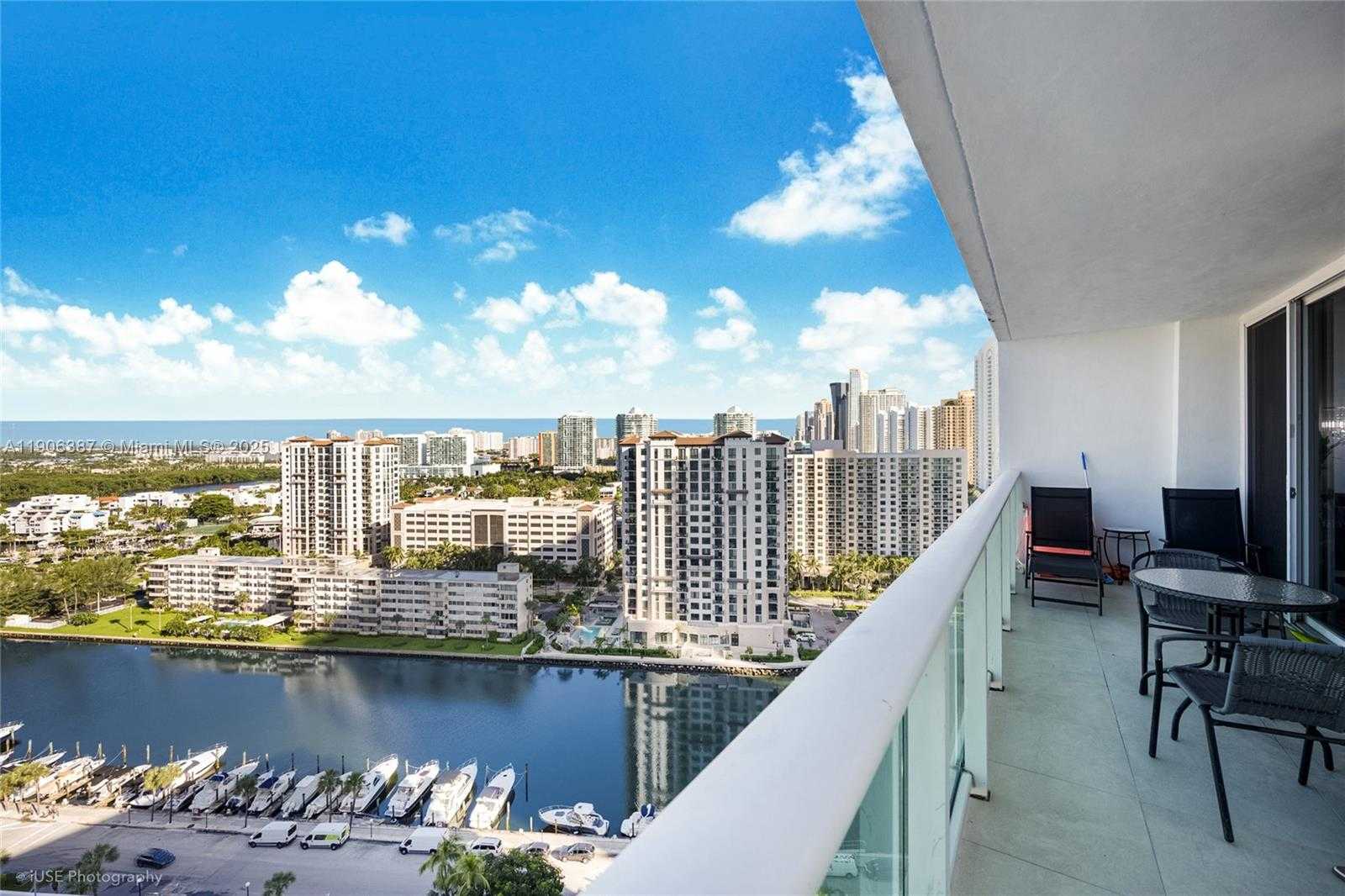 Small Image of 100 BAYVIEW DR #2102, Sunny Isles Beach Number 13