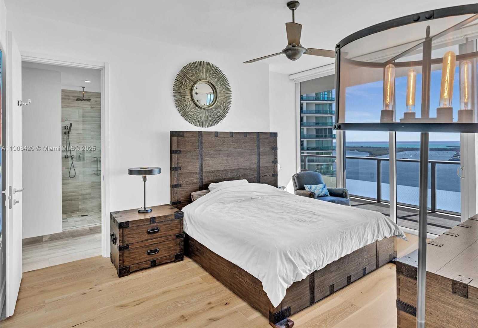 Small Image of 1300 BRICKELL BAY DR #4202, Miami Number 11