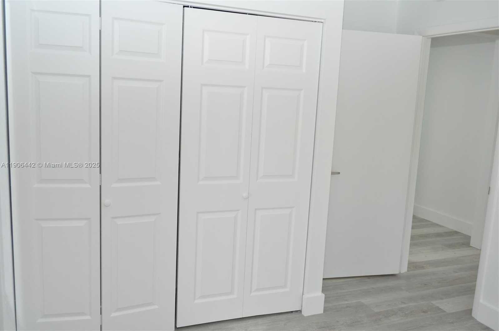 Small Image of 13492 SOUTH WEST 38TH LN, Miami Number 25