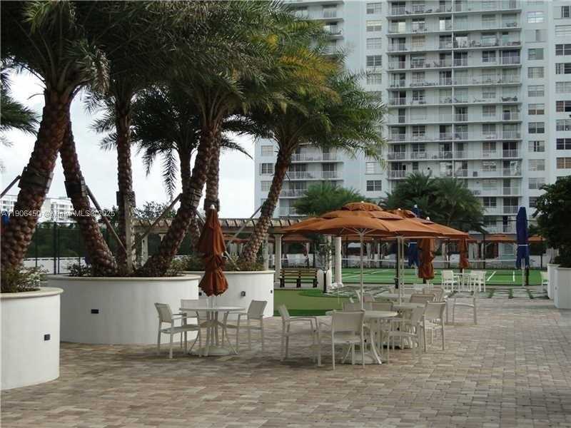 Small Image of 2801 NORTH EAST 183RD ST #1411W, Aventura Number 11