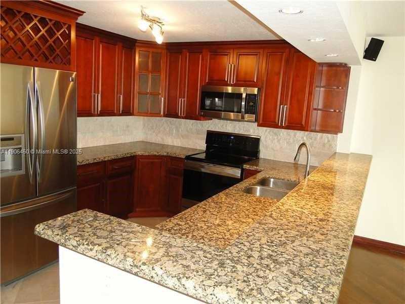 Small Image of 2801 NORTH EAST 183RD ST #1411W, Aventura Number 3