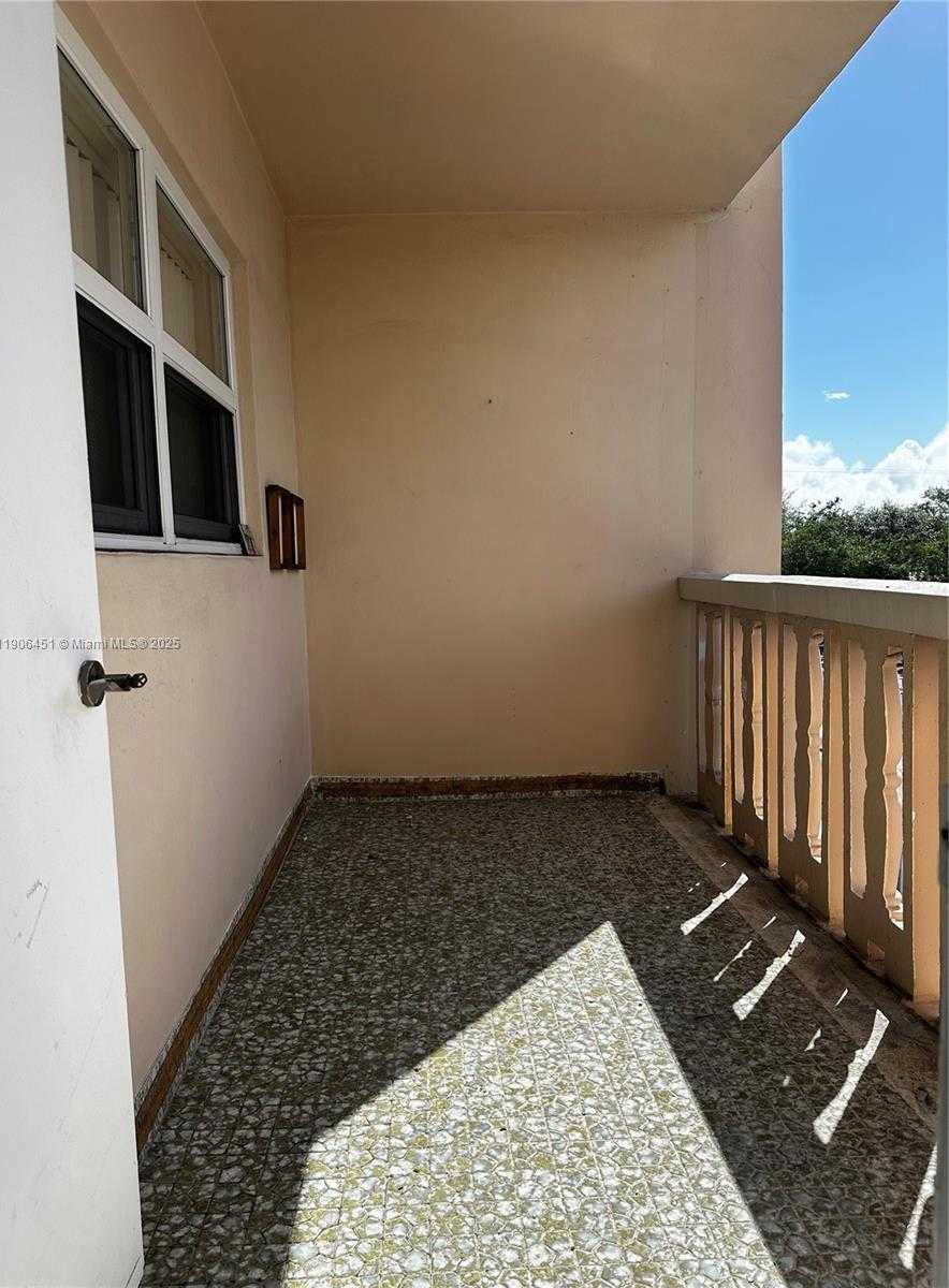 Small Image of 410 SOUTH EAST 2ND ST #308, Hallandale Beach Number 30