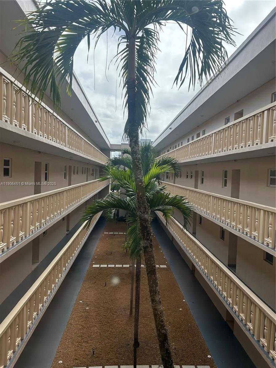 Small Image of 410 SOUTH EAST 2ND ST #308, Hallandale Beach Number 33