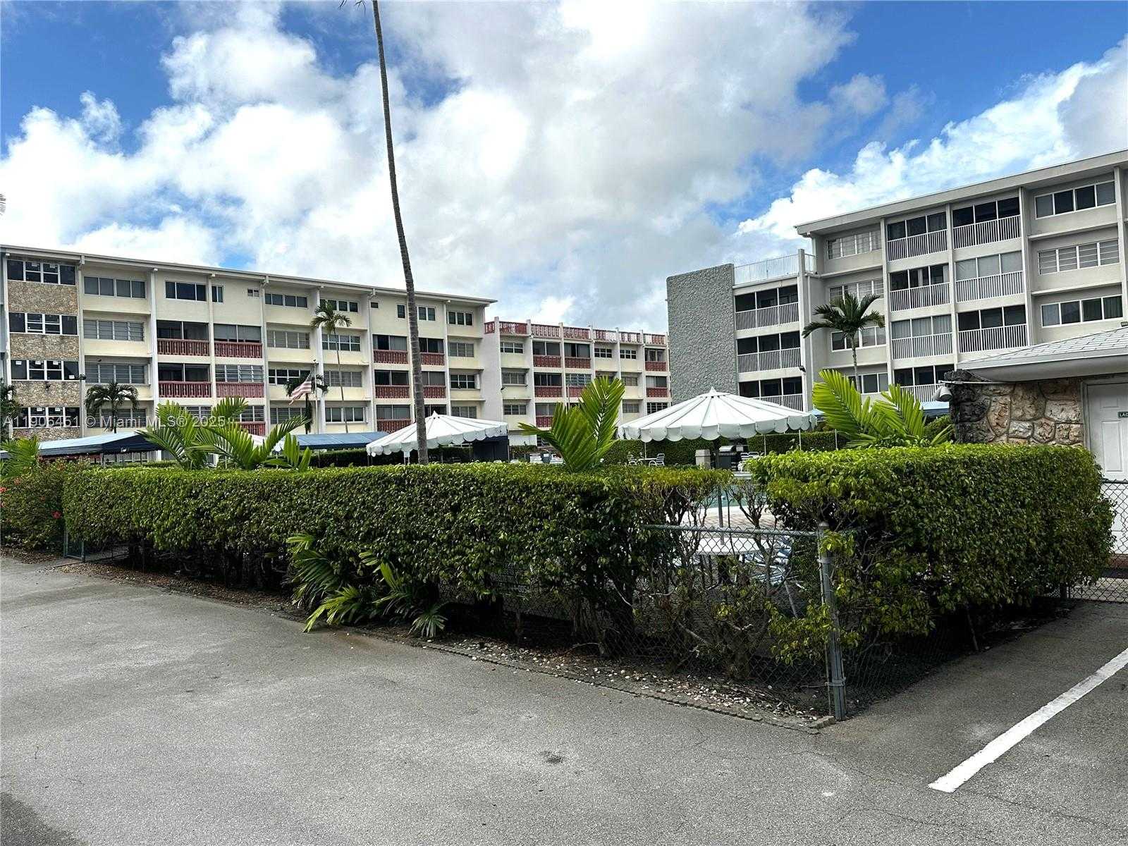 Small Image of 410 SOUTH EAST 2ND ST #308, Hallandale Beach Number 41