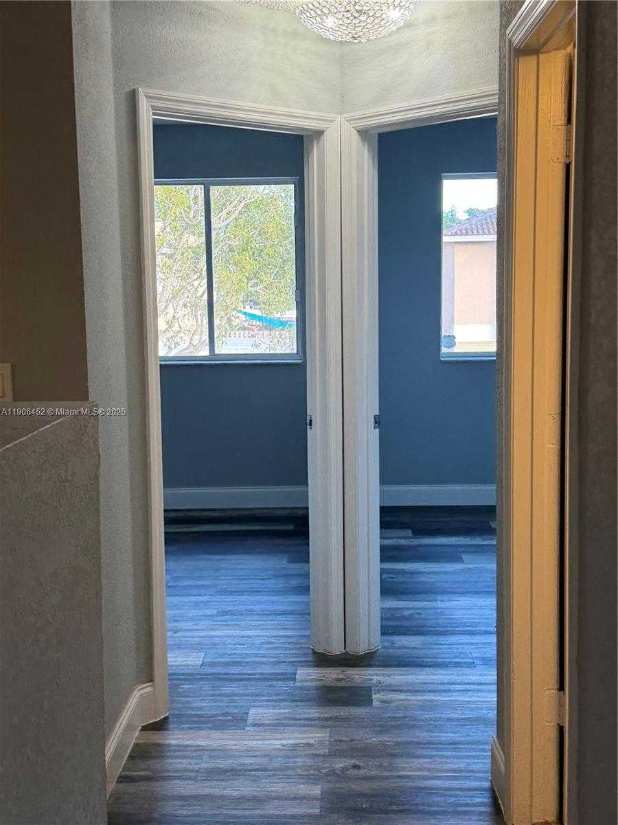 Small Image of 13914 SOUTH WEST 178TH ST #13914, Miami Number 11