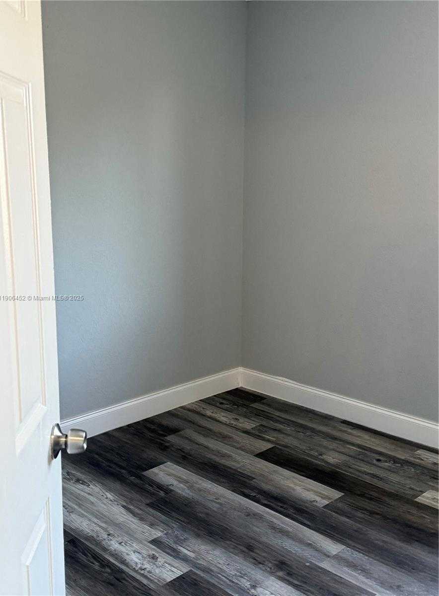 Small Image of 13914 SOUTH WEST 178TH ST #13914, Miami Number 14