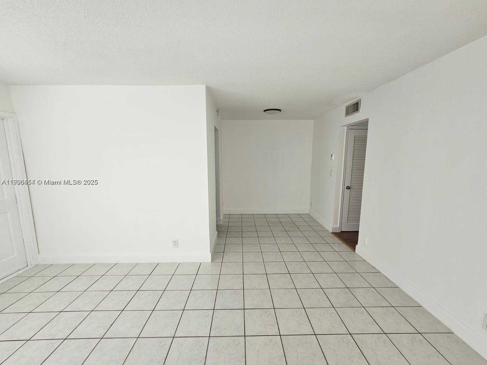 Small Image of 1830 CLEVELAND ST #3, Hollywood Number 3