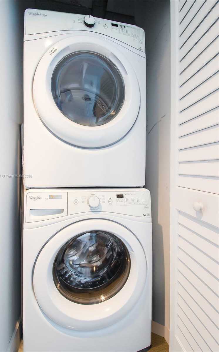 Imagen de Pequeño Objeto