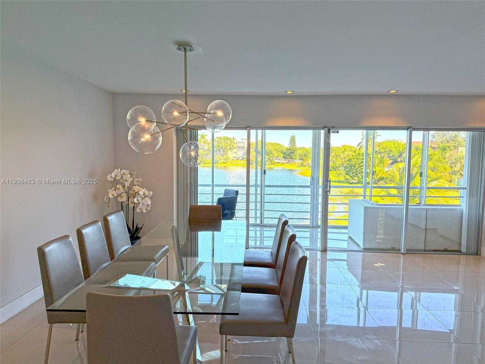 Small Image of 879 NORTH EAST 195TH ST #228, Miami Number 5