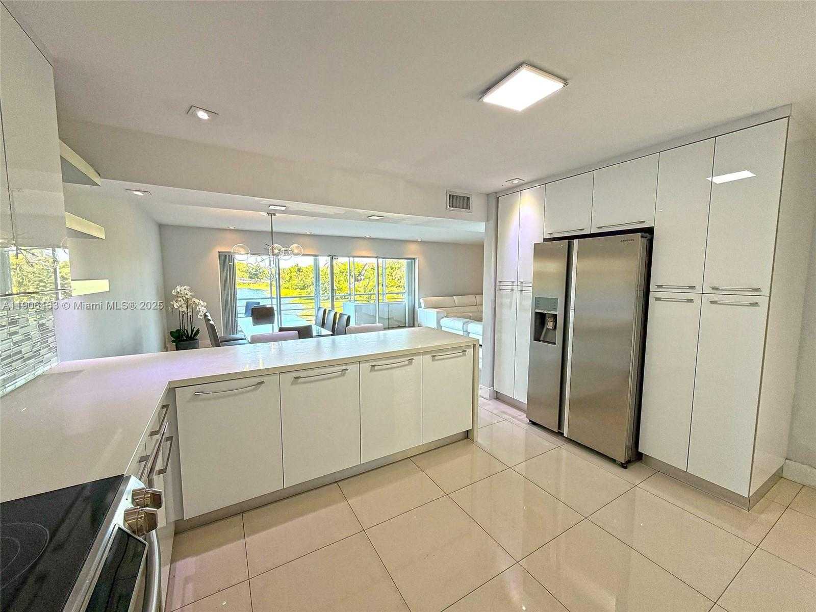 Small Image of 879 NORTH EAST 195TH ST #228, Miami Number 9