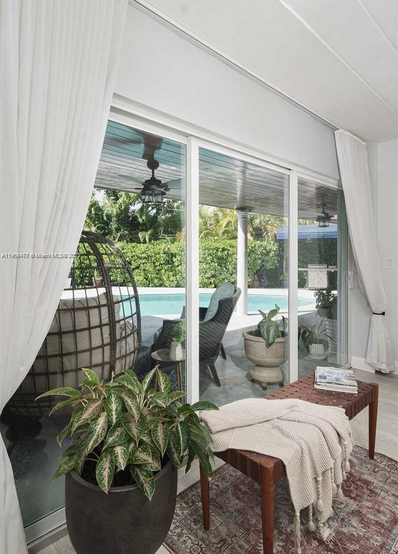 Small Image of 1110 NORTH EAST 100TH ST, Miami Shores Number 20