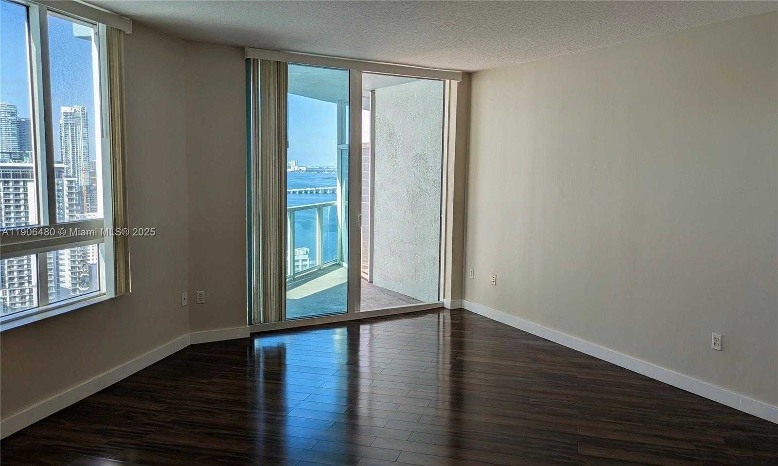 Small Image of 1900 NORTH BAYSHORE DR #3110, Miami Number 6