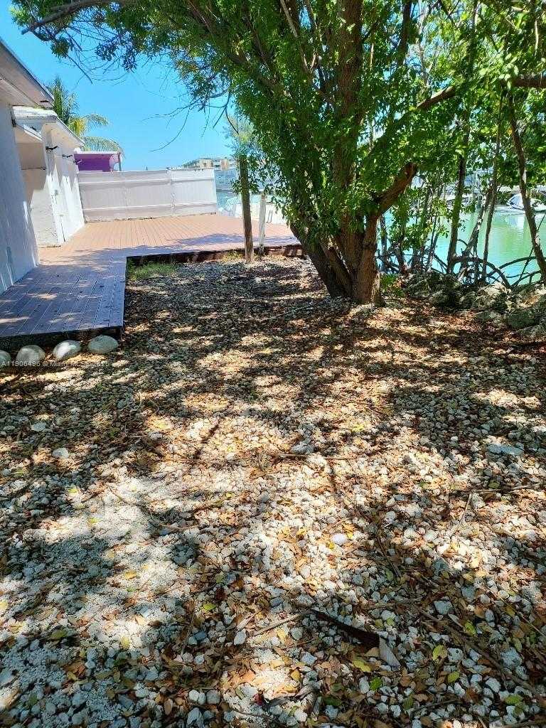 Small Image of 7707 HAWTHORNE AVE, Miami Beach Number 10