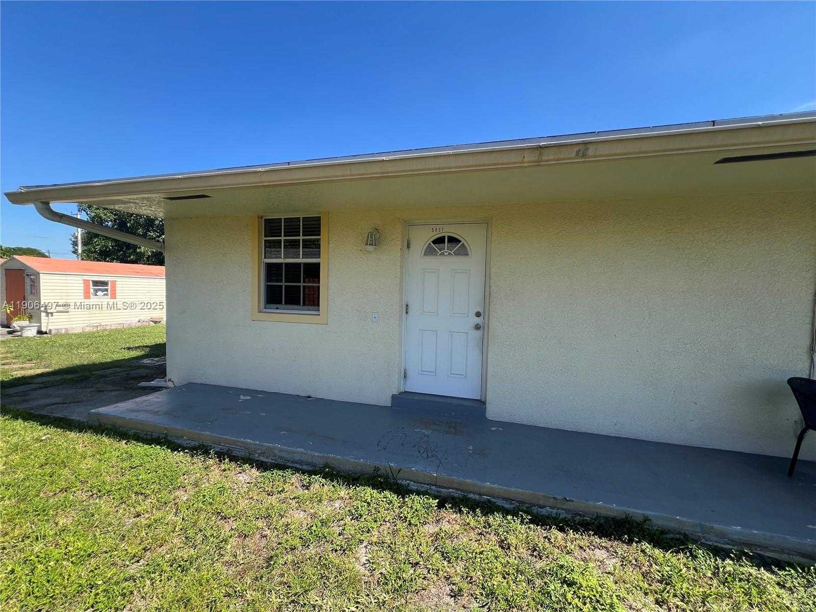 Small Image of 5835 TAYLOR ST #5837, Hollywood Number 10