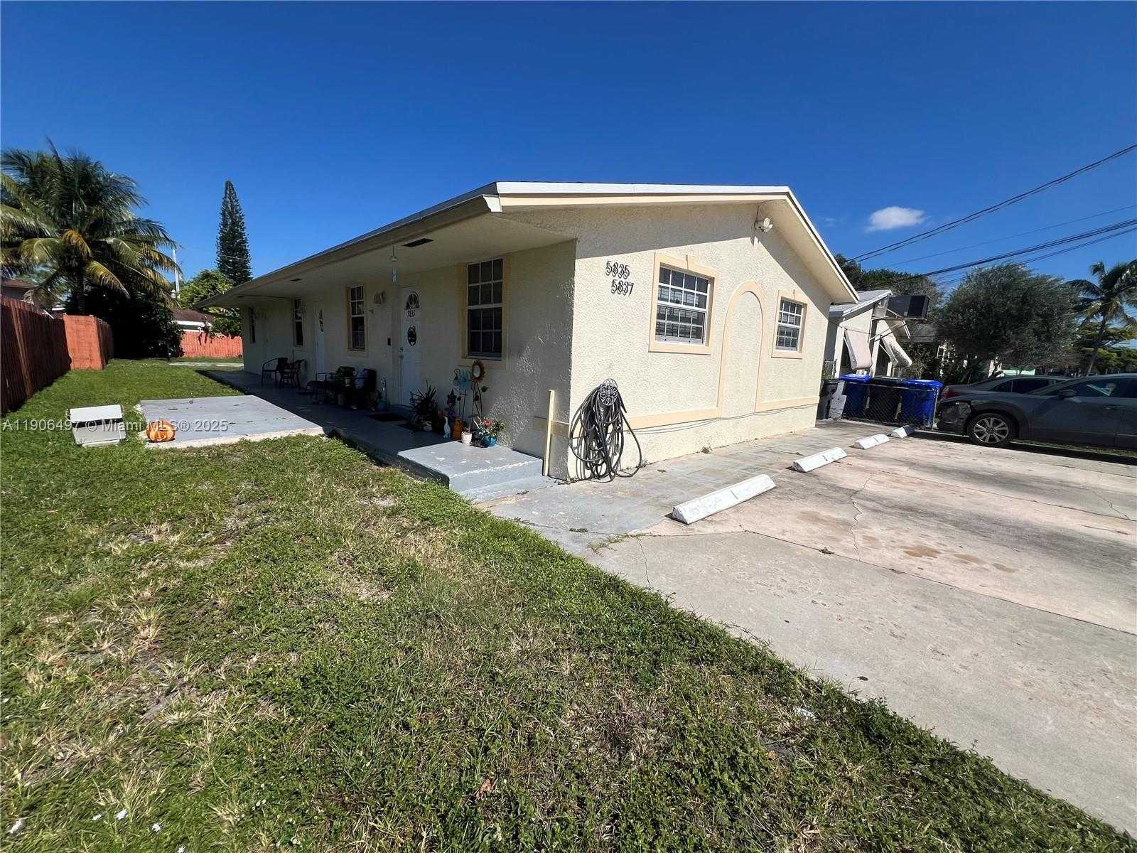 Small Image of 5835 TAYLOR ST #5837, Hollywood Number 11