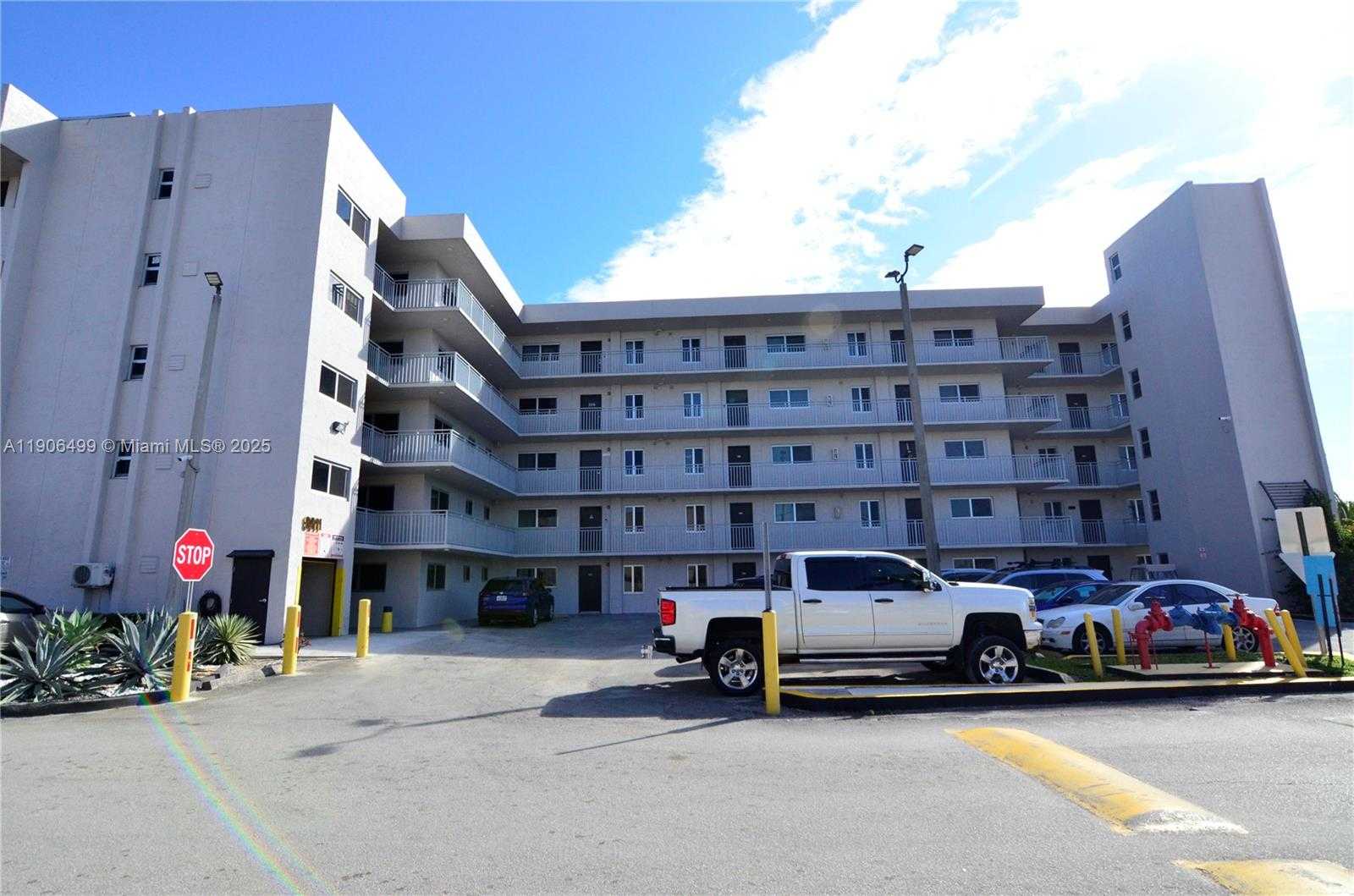 Small Image of 9911 WEST OKEECHOBEE RD #1-104, Hialeah Gardens Number 18