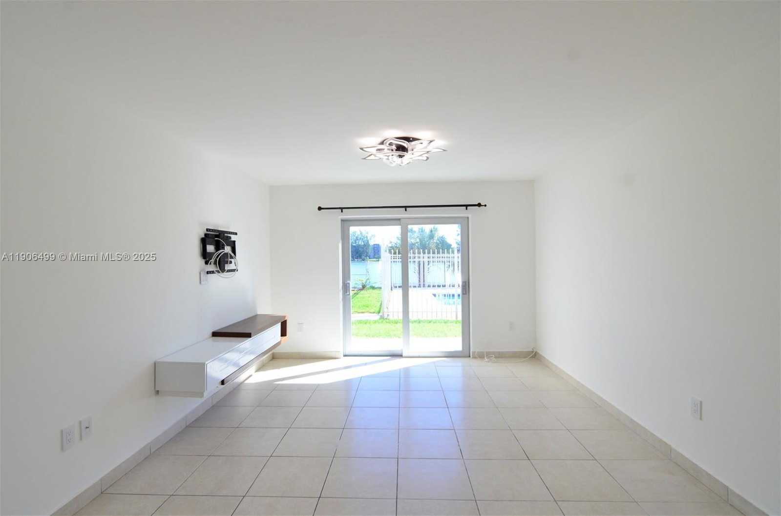 Small Image of 9911 WEST OKEECHOBEE RD #1-104, Hialeah Gardens Number 5