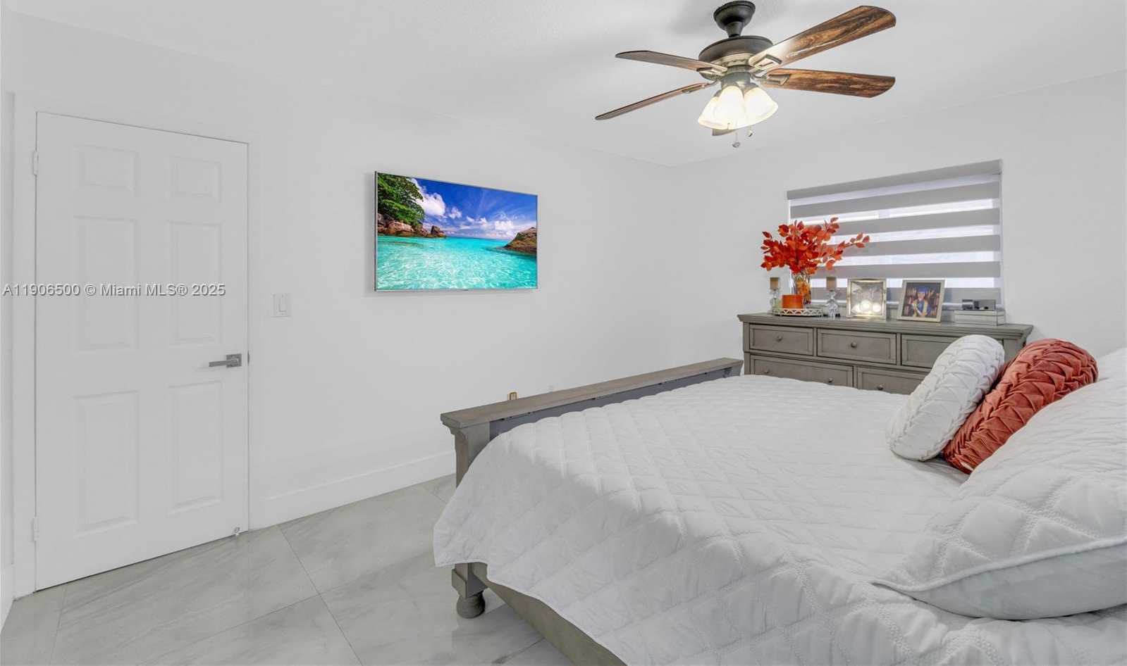 Small Image of 3145 WEST 71ST PL #3145, Hialeah Number 21