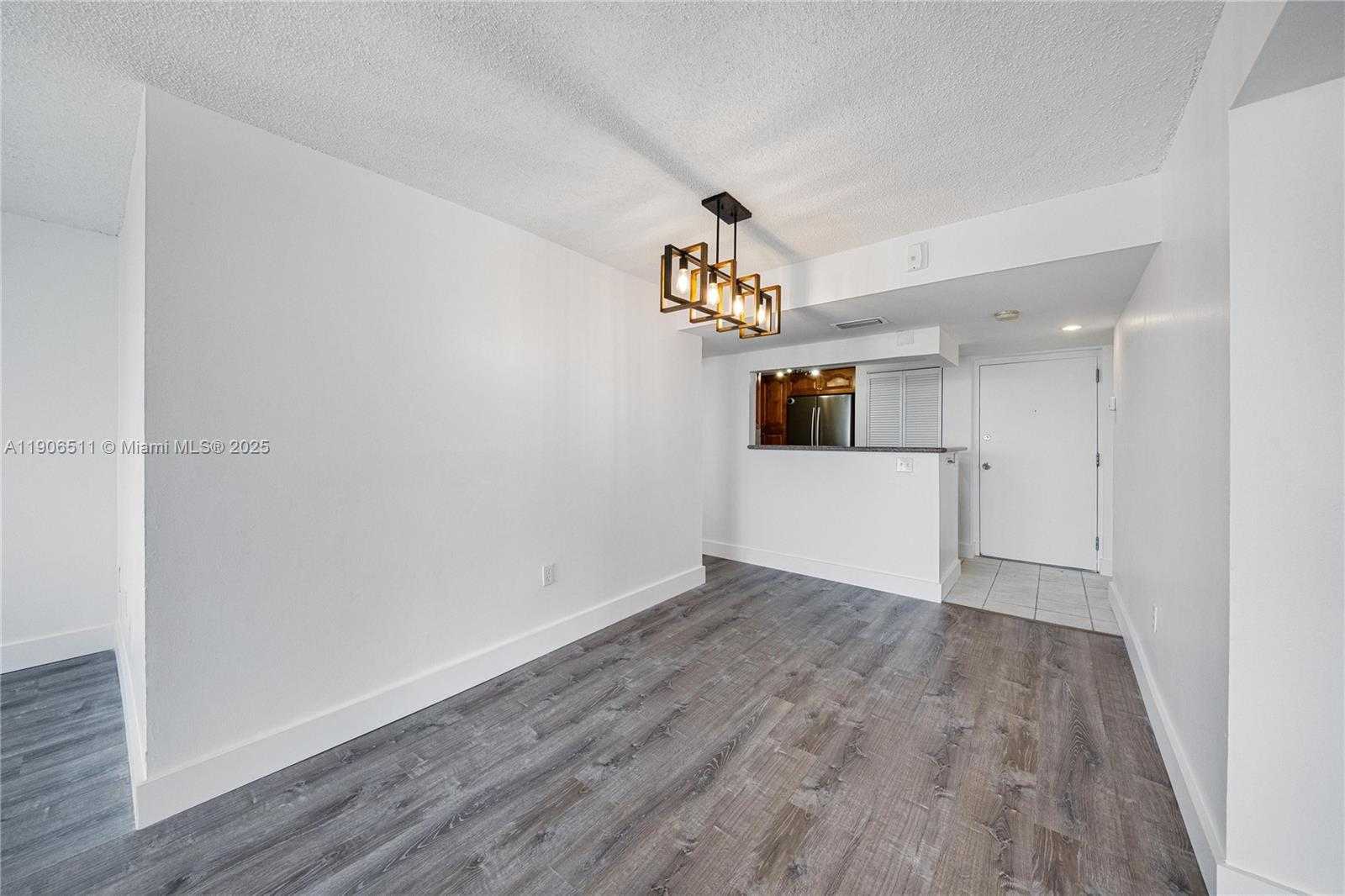 Small Image of 10700 SOUTH WEST 108TH AVE #C316, Miami Number 7