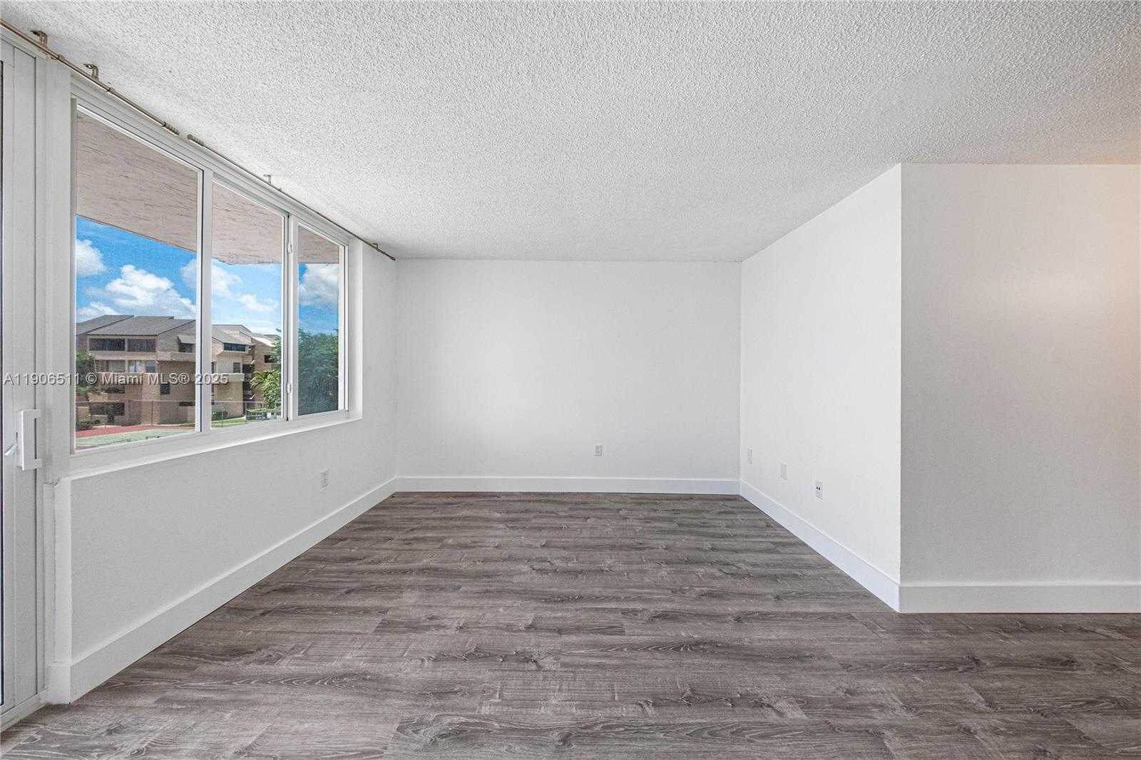 Small Image of 10700 SOUTH WEST 108TH AVE #C316, Miami Number 9