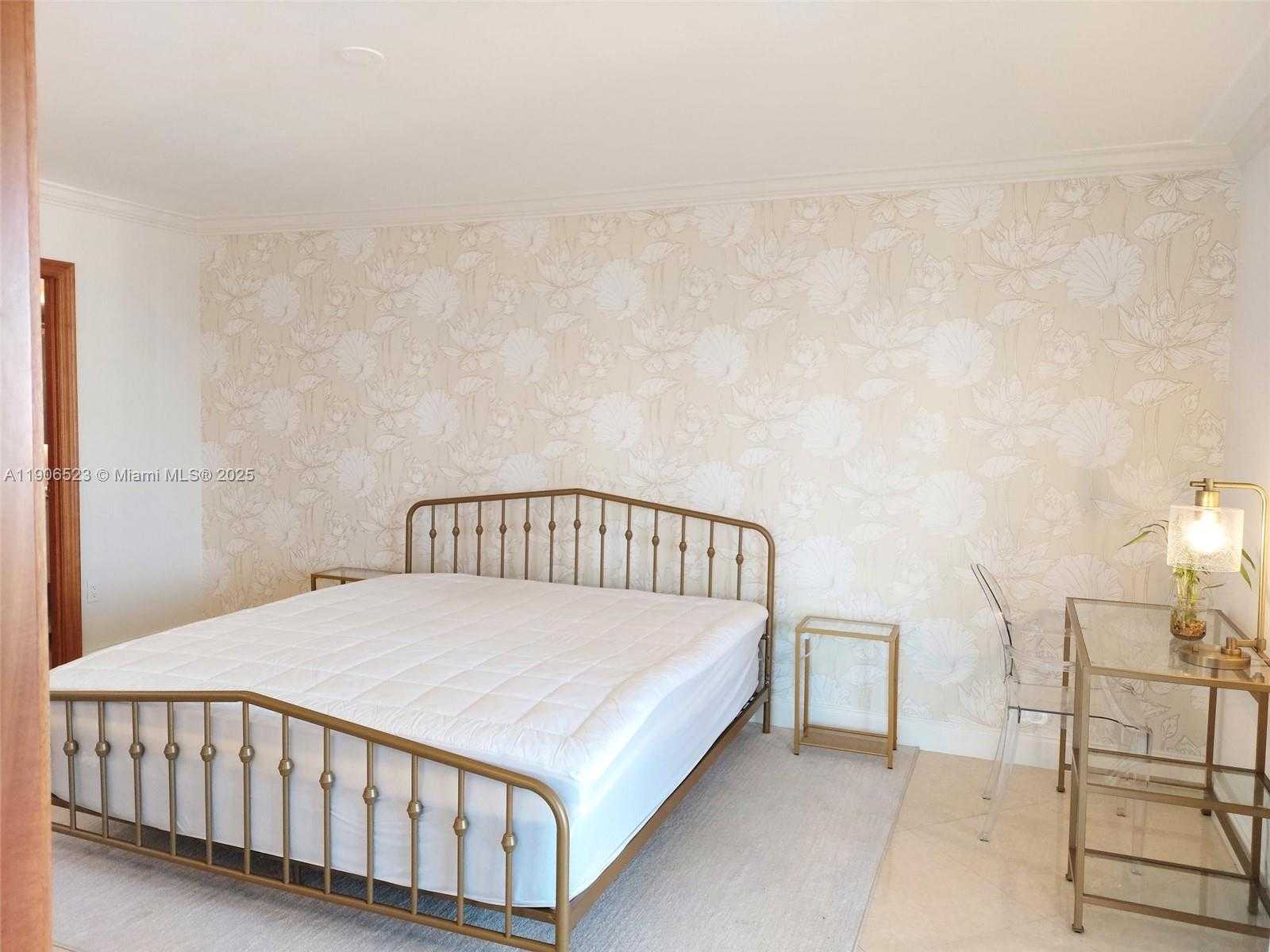 Small Image of 3375 NORTH COUNTRY CLUB DR #1603, Aventura Number 14