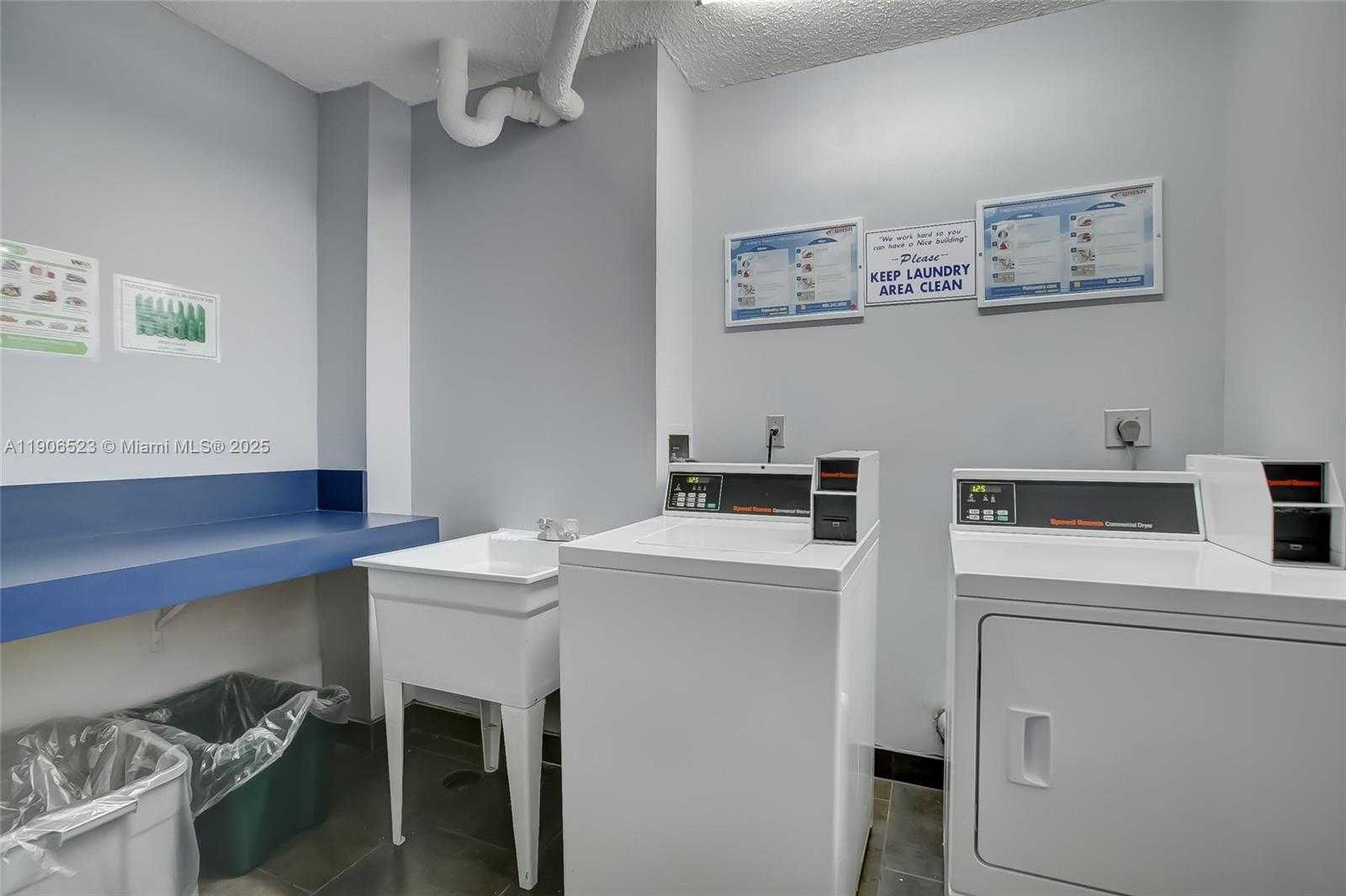 Small Image of 3375 NORTH COUNTRY CLUB DR #1603, Aventura Number 37