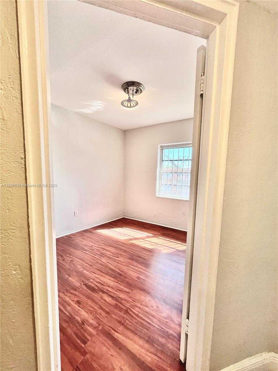 Small Image of 3490 SOUTH WEST 9TH ST #11B, Miami Number 12