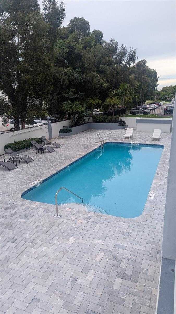 Small Image of 1251 NORTH EAST 108TH ST #215, Miami Number 9