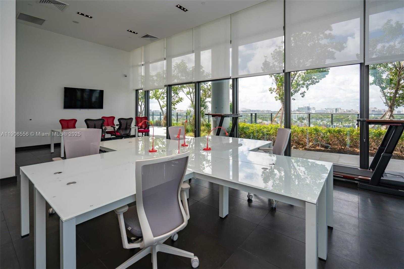 Small Image of 1600 NORTH EAST 1ST AVE #1001, Miami Number 12