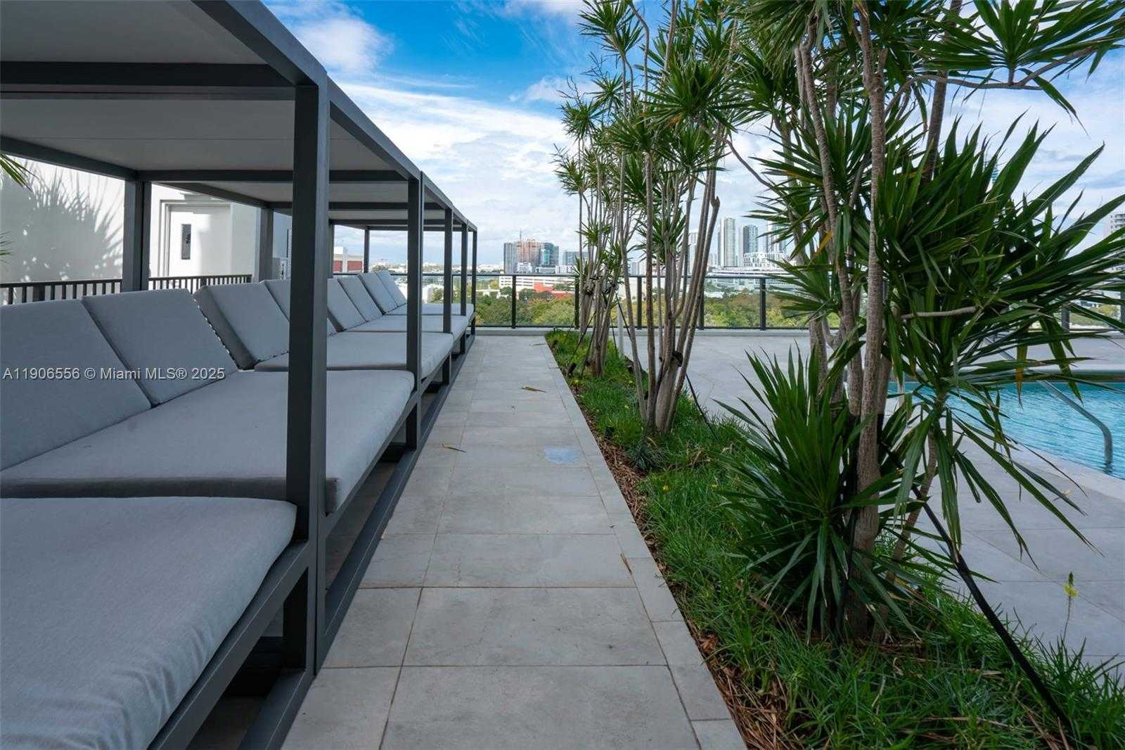 Small Image of 1600 NORTH EAST 1ST AVE #1001, Miami Number 22