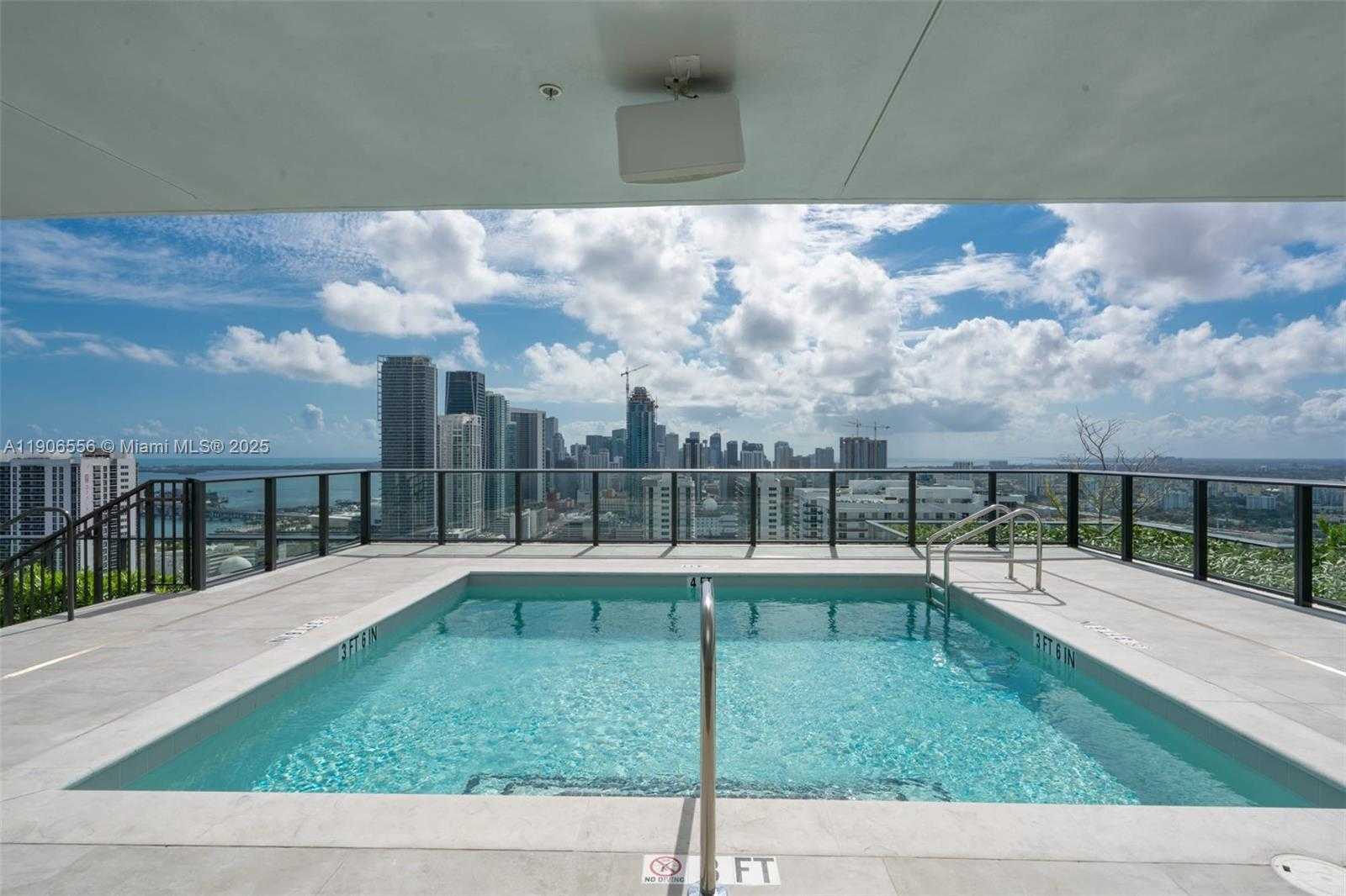 Small Image of 1600 NORTH EAST 1ST AVE #1001, Miami Number 36