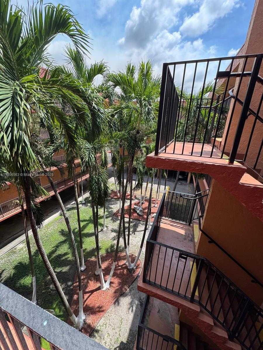 Small Image of 1910 WEST 56TH ST #3320, Hialeah Number 11