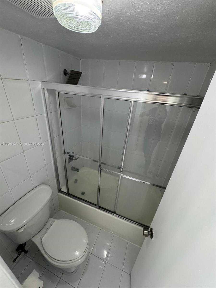 Small Image of 1910 WEST 56TH ST #3320, Hialeah Number 17