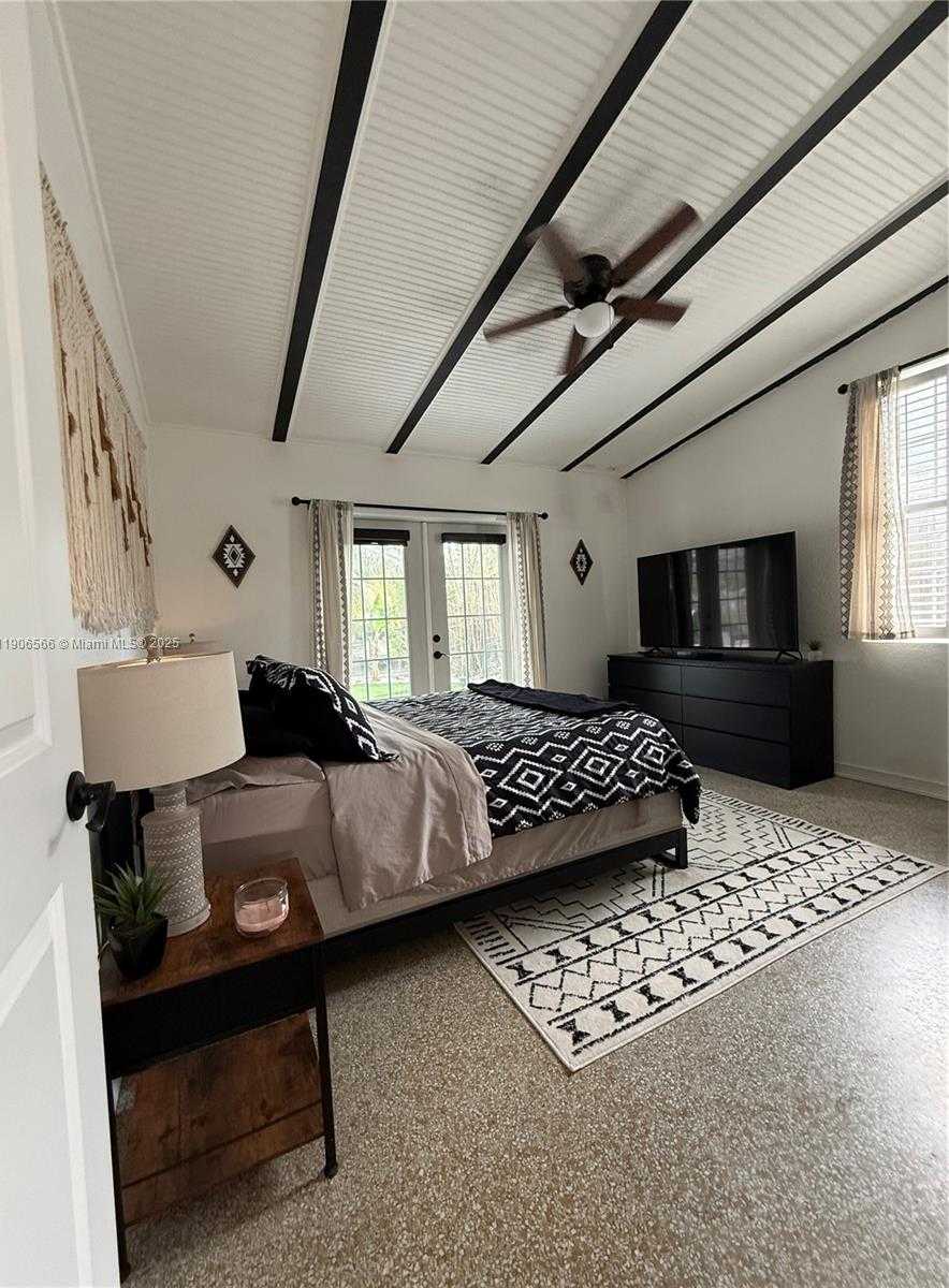 Small Image of 2524 KEY LARGO LN, Fort Lauderdale Number 16