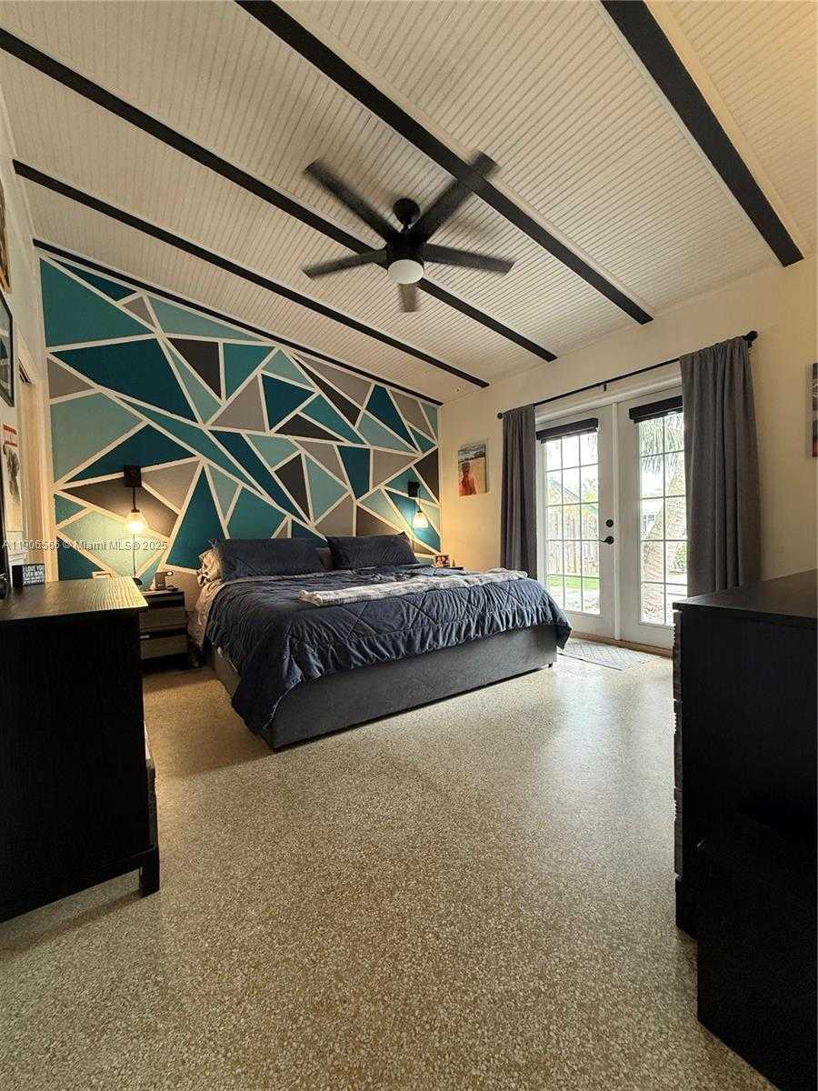 Small Image of 2524 KEY LARGO LN, Fort Lauderdale Number 19