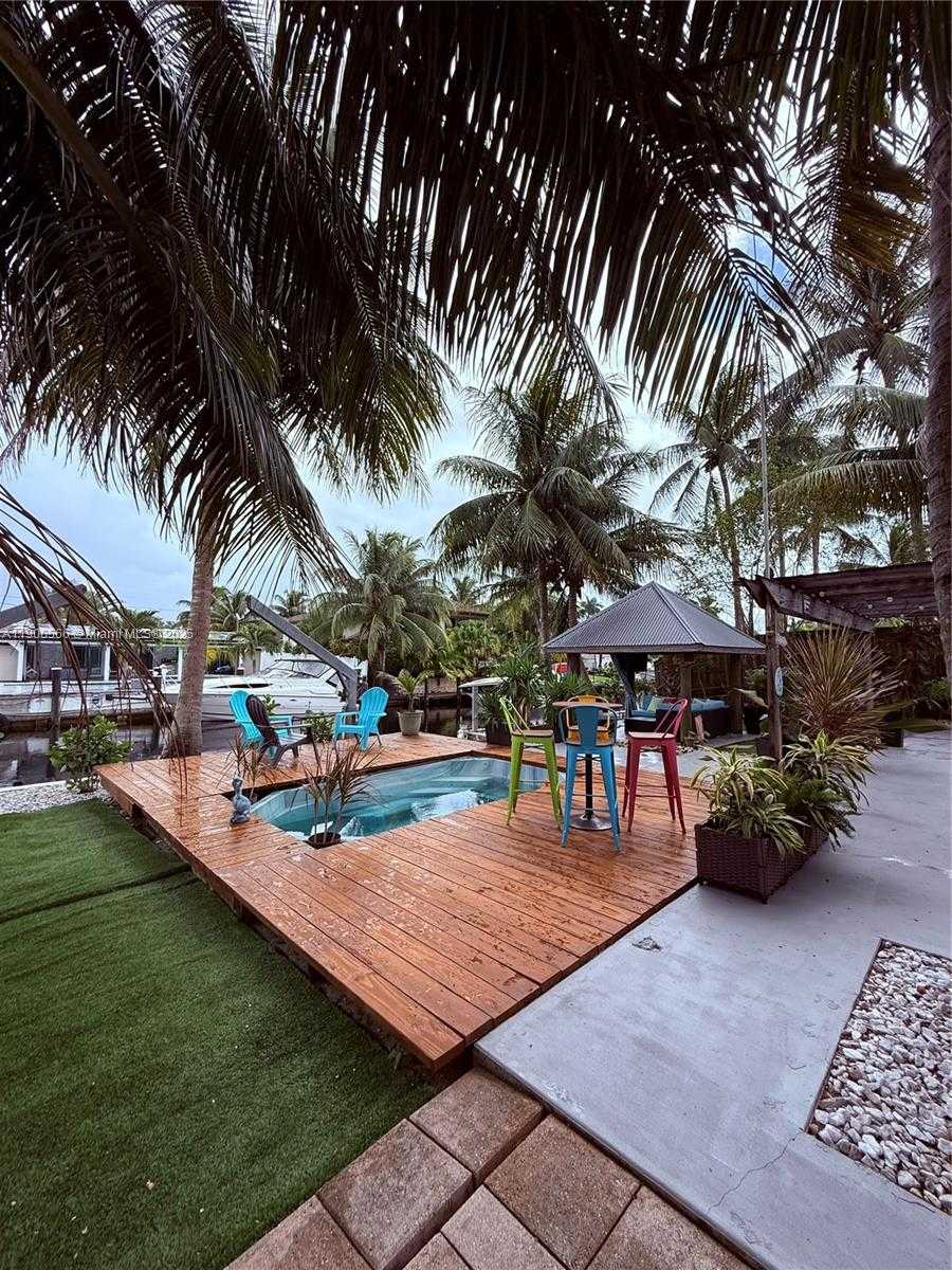 Small Image of 2524 KEY LARGO LN, Fort Lauderdale Number 23