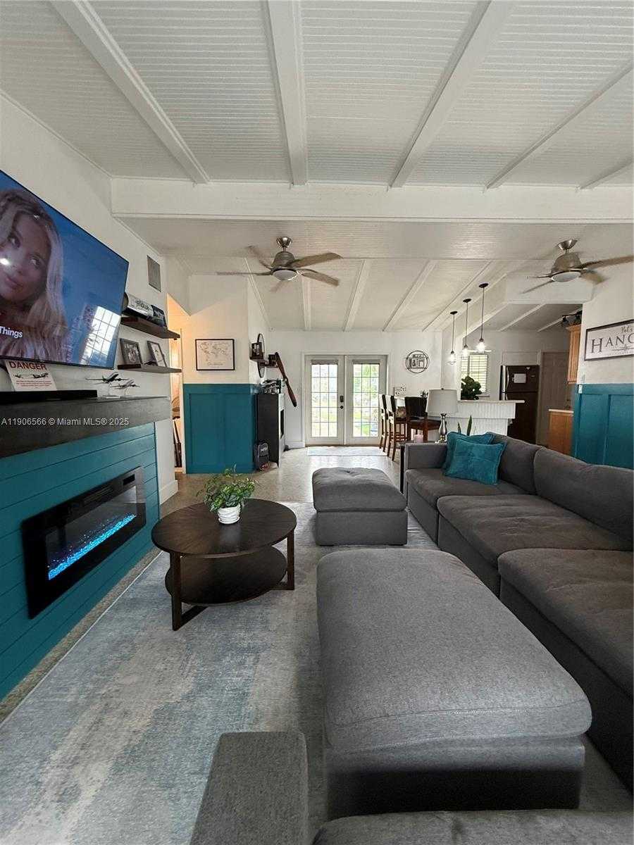 Small Image of 2524 KEY LARGO LN, Fort Lauderdale Number 9