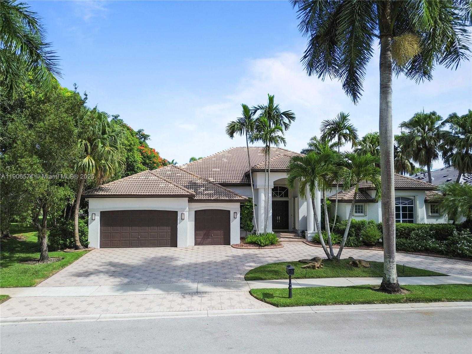 Small Image of 2514 POINCIANA DR, Weston Number 3