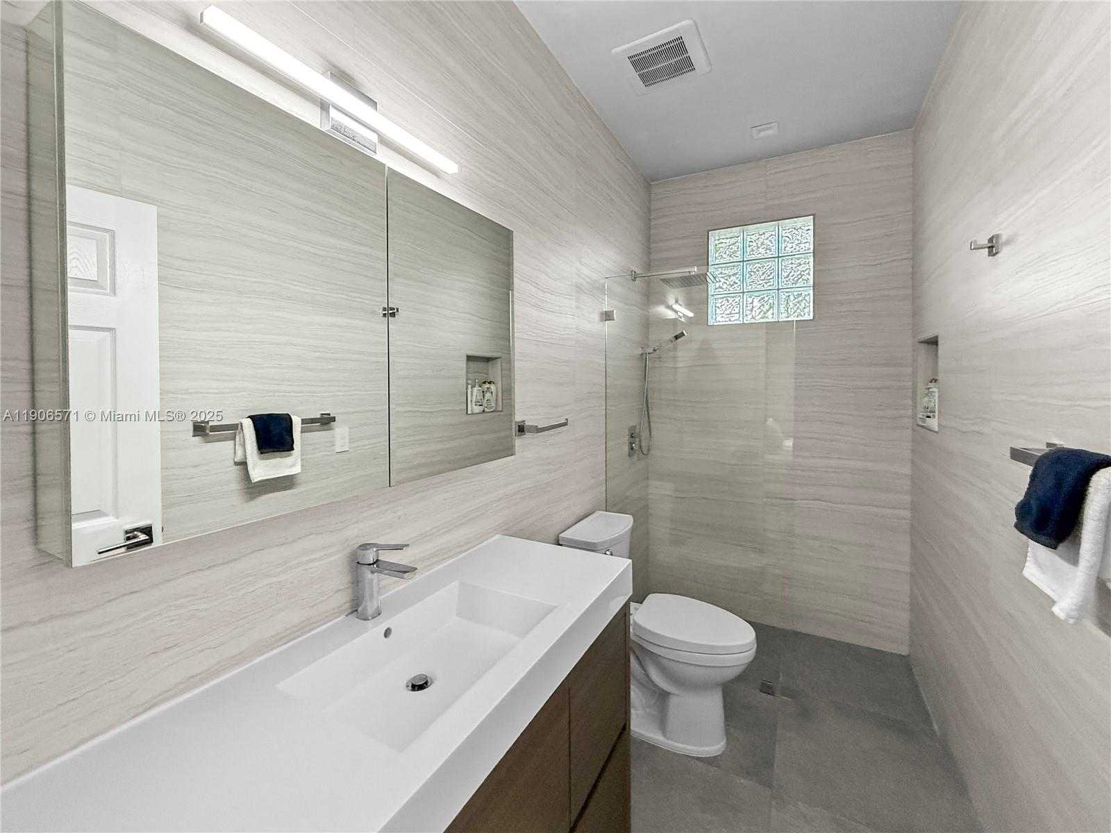 Small Image of 2514 POINCIANA DR, Weston Number 46